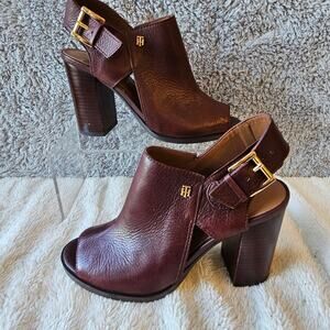 Tommy Hilfiger Womens Peppy Pebbled Leather‎ Peep Toe Heels Sandal 6M Burgundy